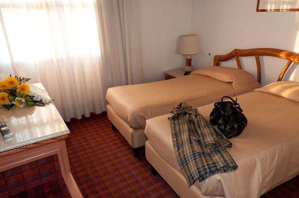 Hotel Villa Isabela SantʼAngelo Dış mekan fotoğraf