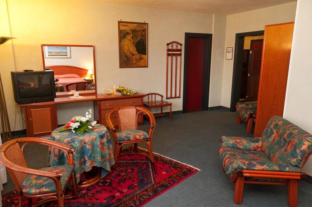 Hotel Villa Isabela SantʼAngelo Dış mekan fotoğraf